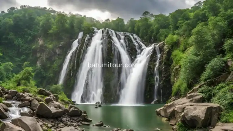 جولة شلالات باتومي مع سائق